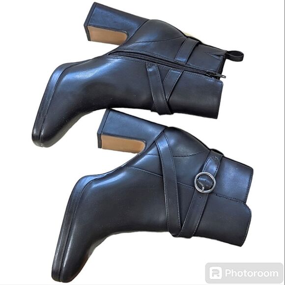 Kenzie Black Vegan Leather Zip Up 3.5"  Block Heel Square Toe Booties size 8 - Picture 4 of 14